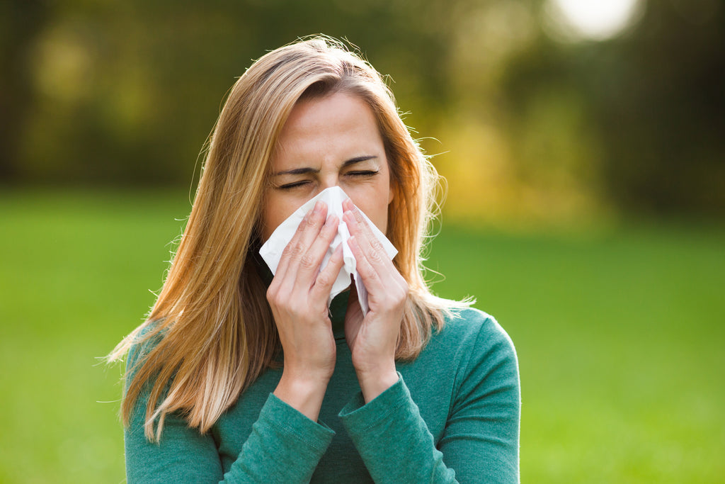 Itchy Eyes and Sneezing? 5 Natural Allergy Remedies to Soothe Your Symptoms